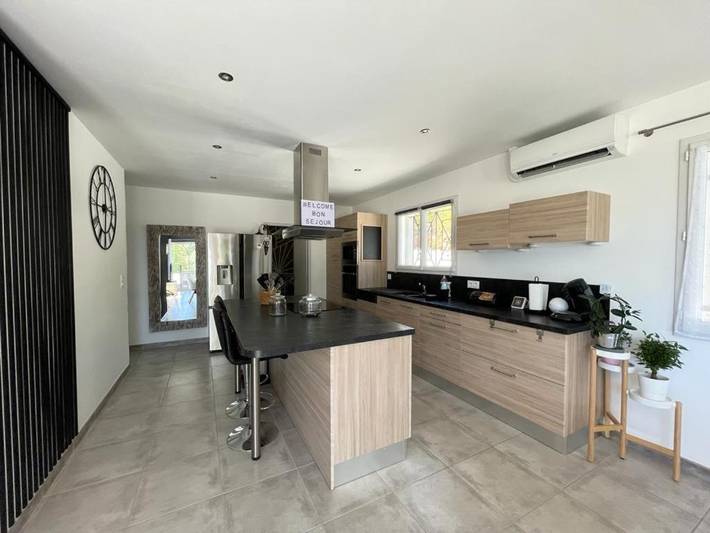 Villa Avec Piscine 쿠어스 외부 사진